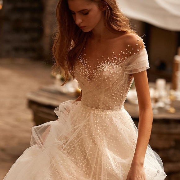 Meet your Posher, Sandy - Picture 1 of 1